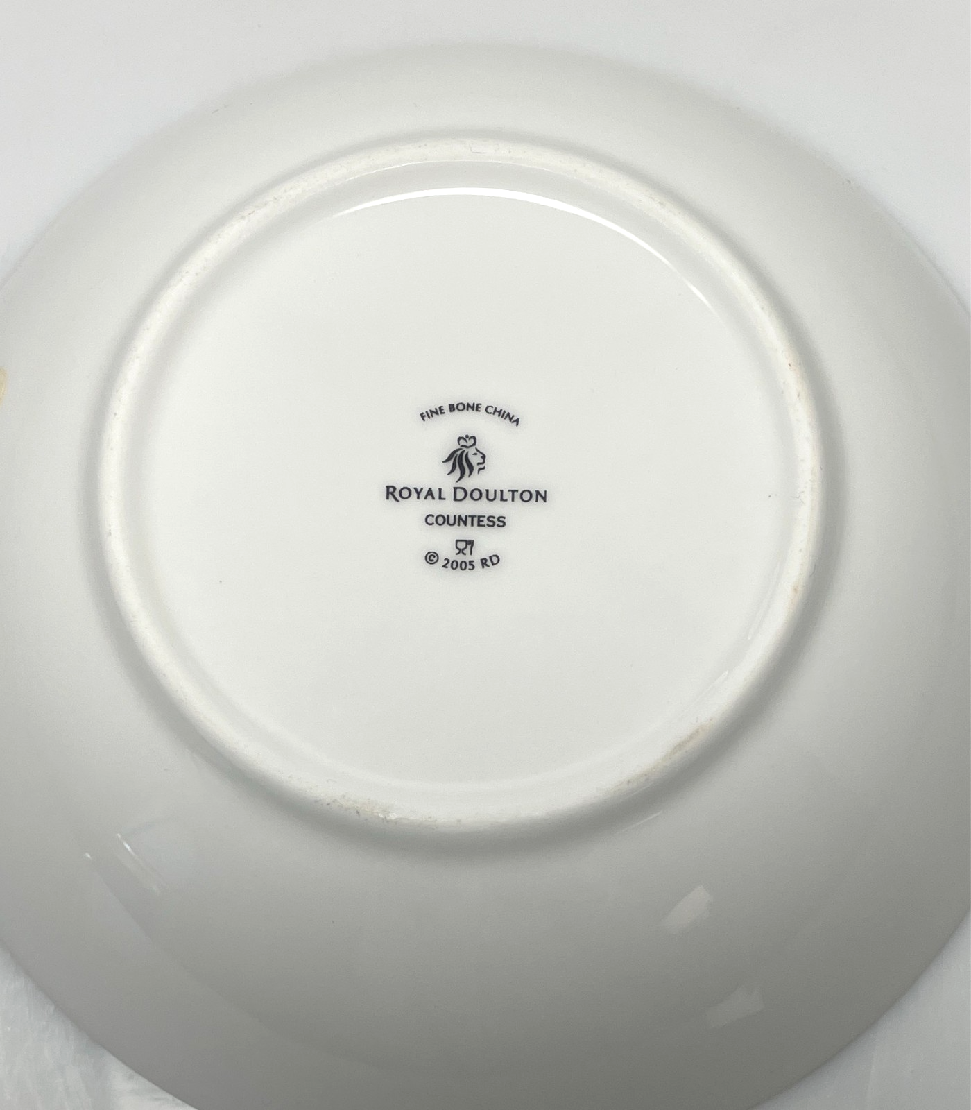 Royal Doulton Countess Fruit Dessert Bowl 5"3