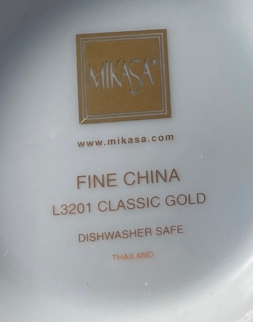 Mikasa Classic Gold Creamer 2 7/8" 8 Ounce2