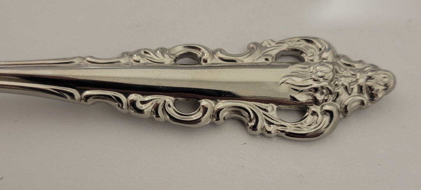 Wallace Antique Baroque Teaspoon 6 1/8" Stainless 18 8 Flatware1