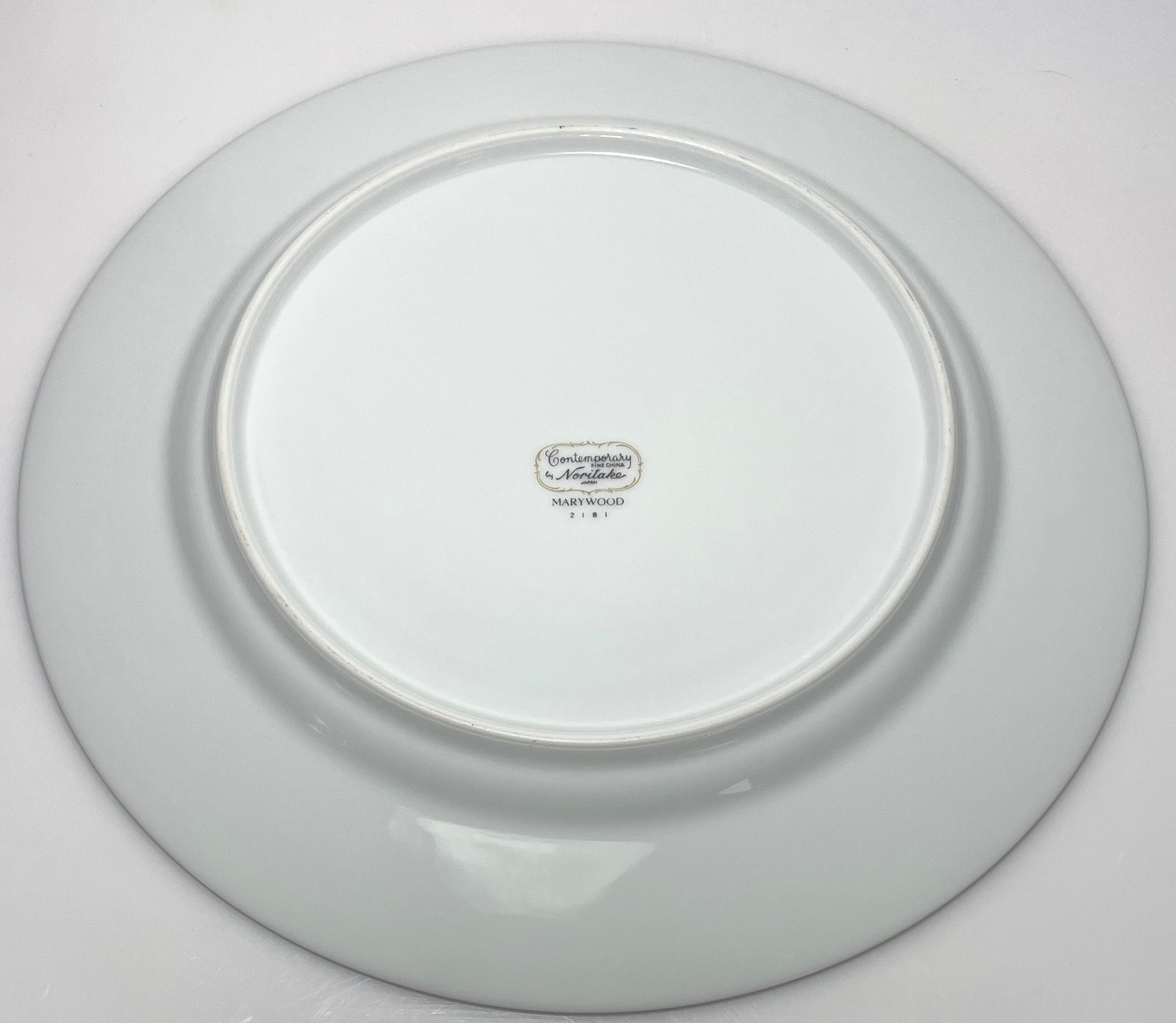 Noritake Marywood Salad Plate 8 3/8" Set of 23