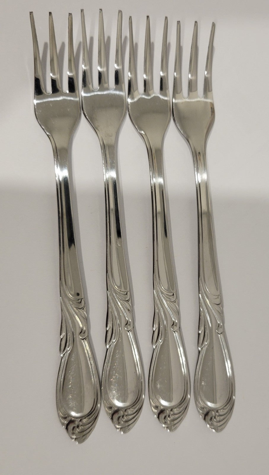 https://i.ebayimg.com/00/s/MTYwMFg5MDg=/z/3g4AAeSwDAFpSdNl/$_57.JPG