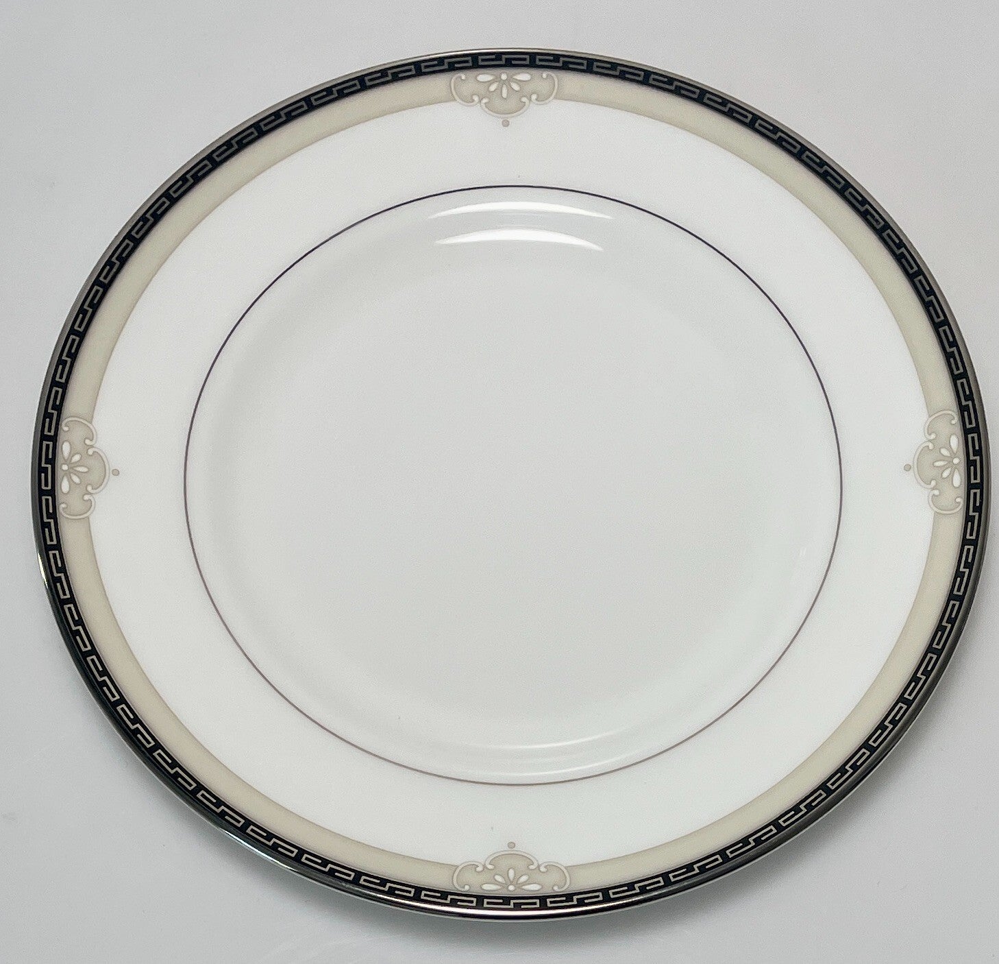 Waterford Brocade Bread and Butter Plate 6"0