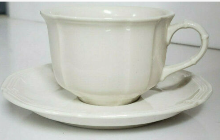 Villeroy & Boch Manoir Flat Cup and Saucer1