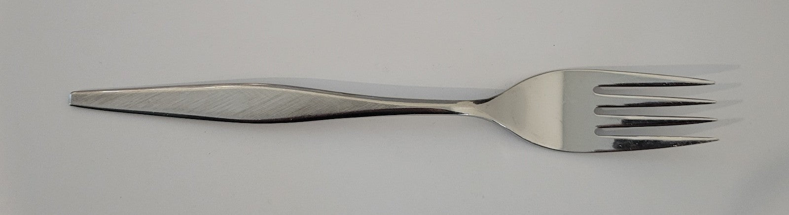https://i.ebayimg.com/00/s/NDM3WDE2MDA=/z/L8YAAeSwsrNqGr3f/$_57.JPG