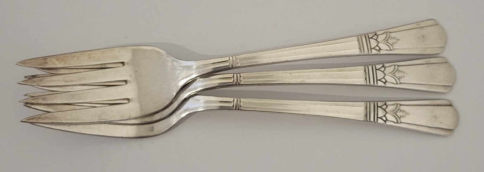 https://i.ebayimg.com/00/s/NTY5WDE2MDA=/z/74EAAeSwIgJp23hi/$_57.JPG