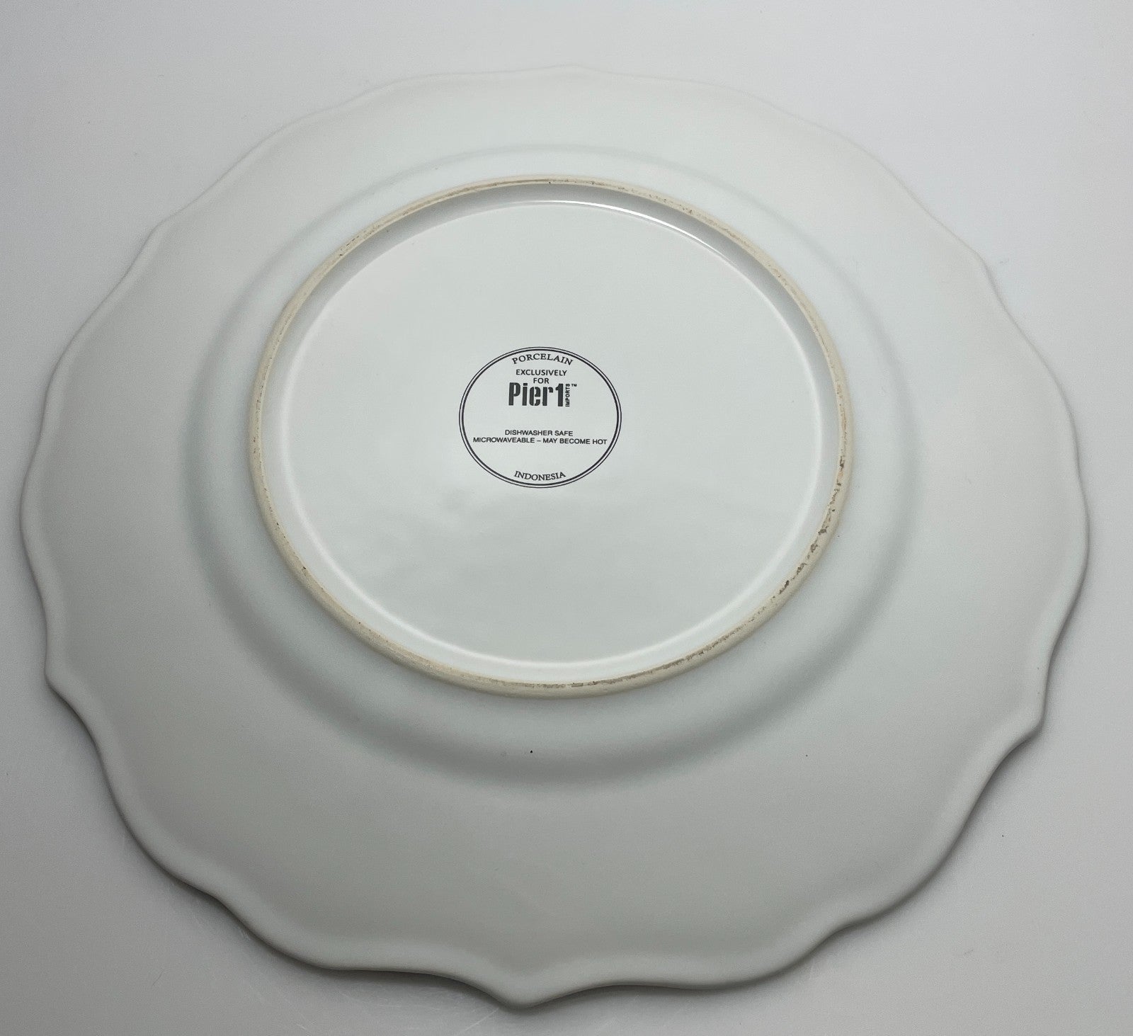 Pier 1 Sofie the Bunny Salad Plate 8 3/4" Rabbit Easter3