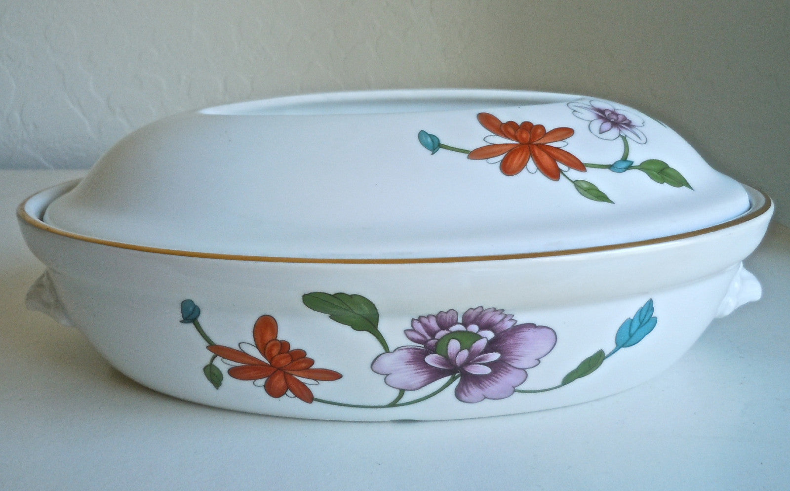 Royal Worcester Astley Oval Entree Dish 9 1/4"1