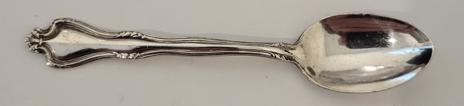 International Silver Rodgers Faneuil Demitasse Spoon 4 1/4" Flatware Silverware0