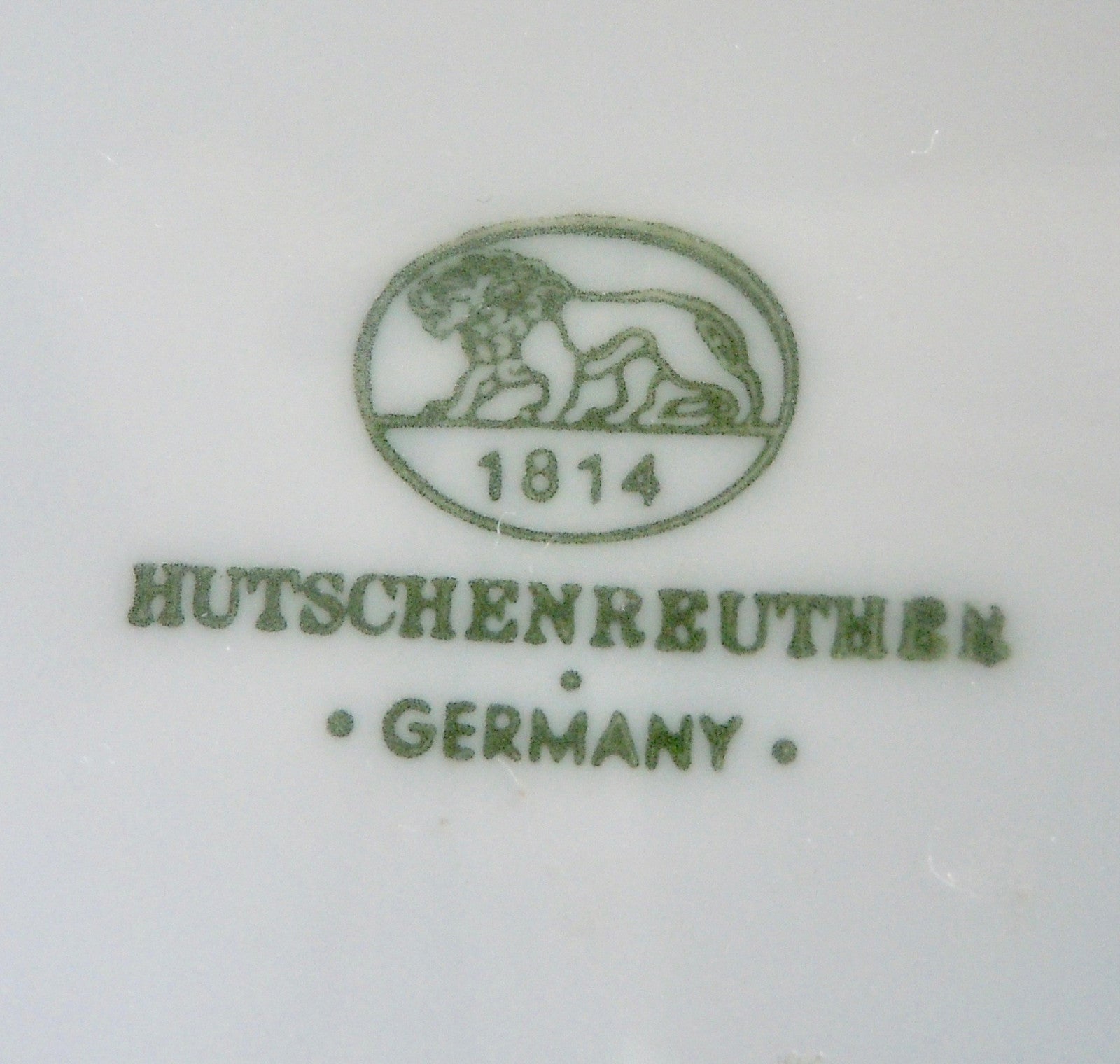 Hutschenreuther Racine White  Round Vegetable Bowl 9"2