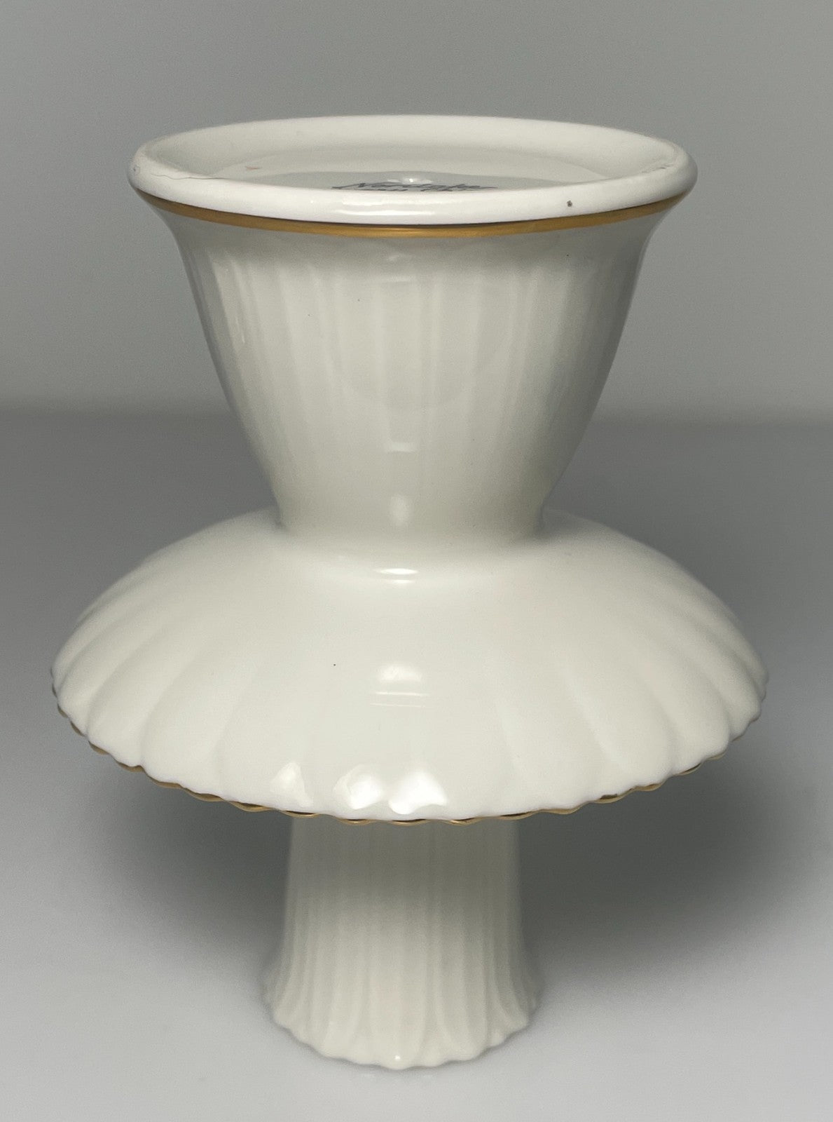 Noritake N3893 Single Light Candlestick 4 3/8"2
