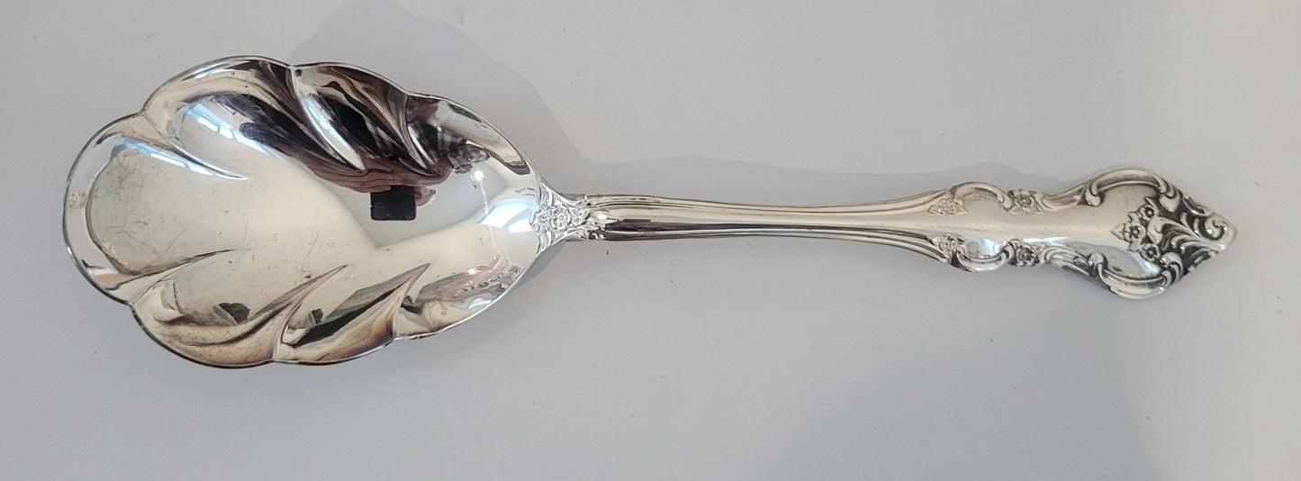 International Silver Orleans Deepsilver Korea Casserole Spoon 9" Silverplate0