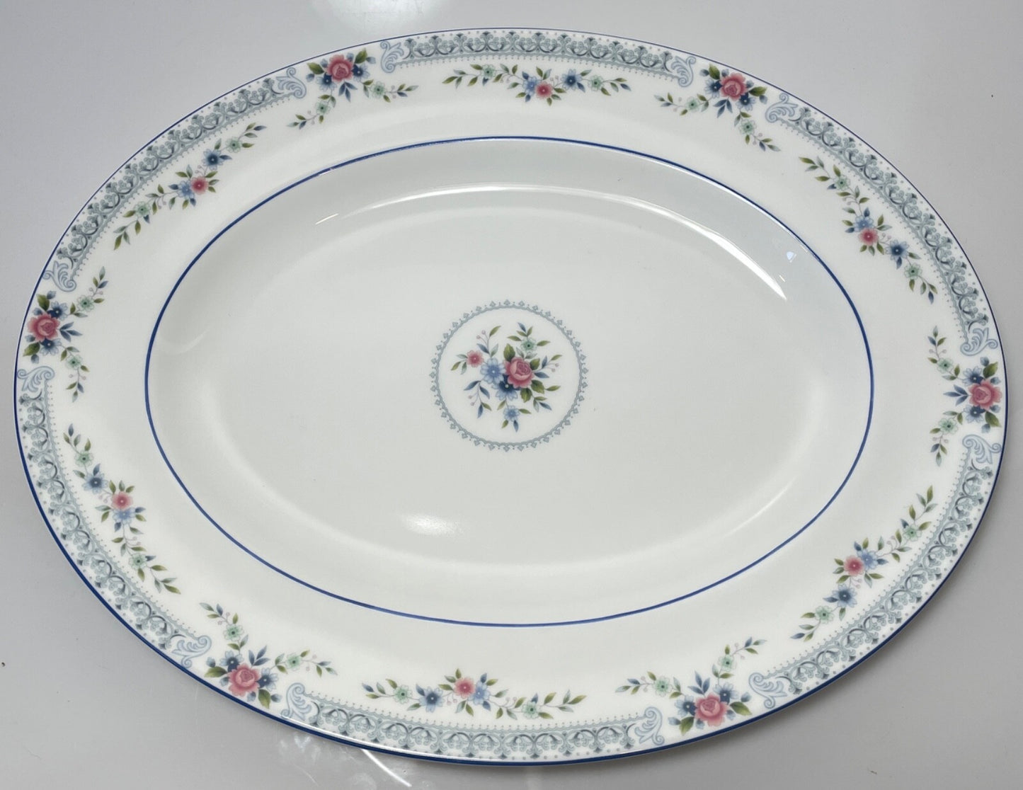 Wedgwood Rosedale Oval Serving Platter 15 3/8"0