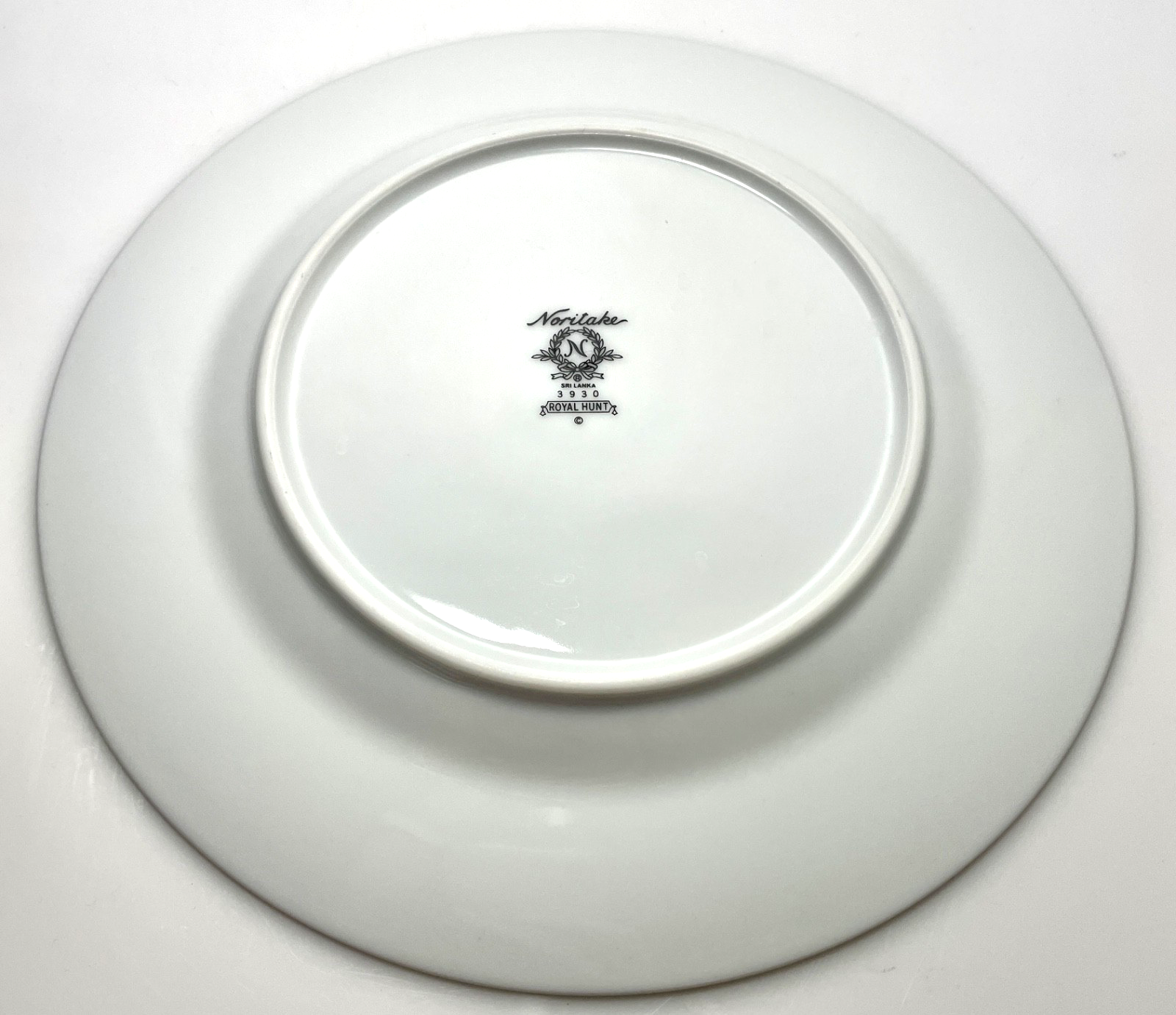 Noritake Royal Hunt Salad Plate 8 1/4"3