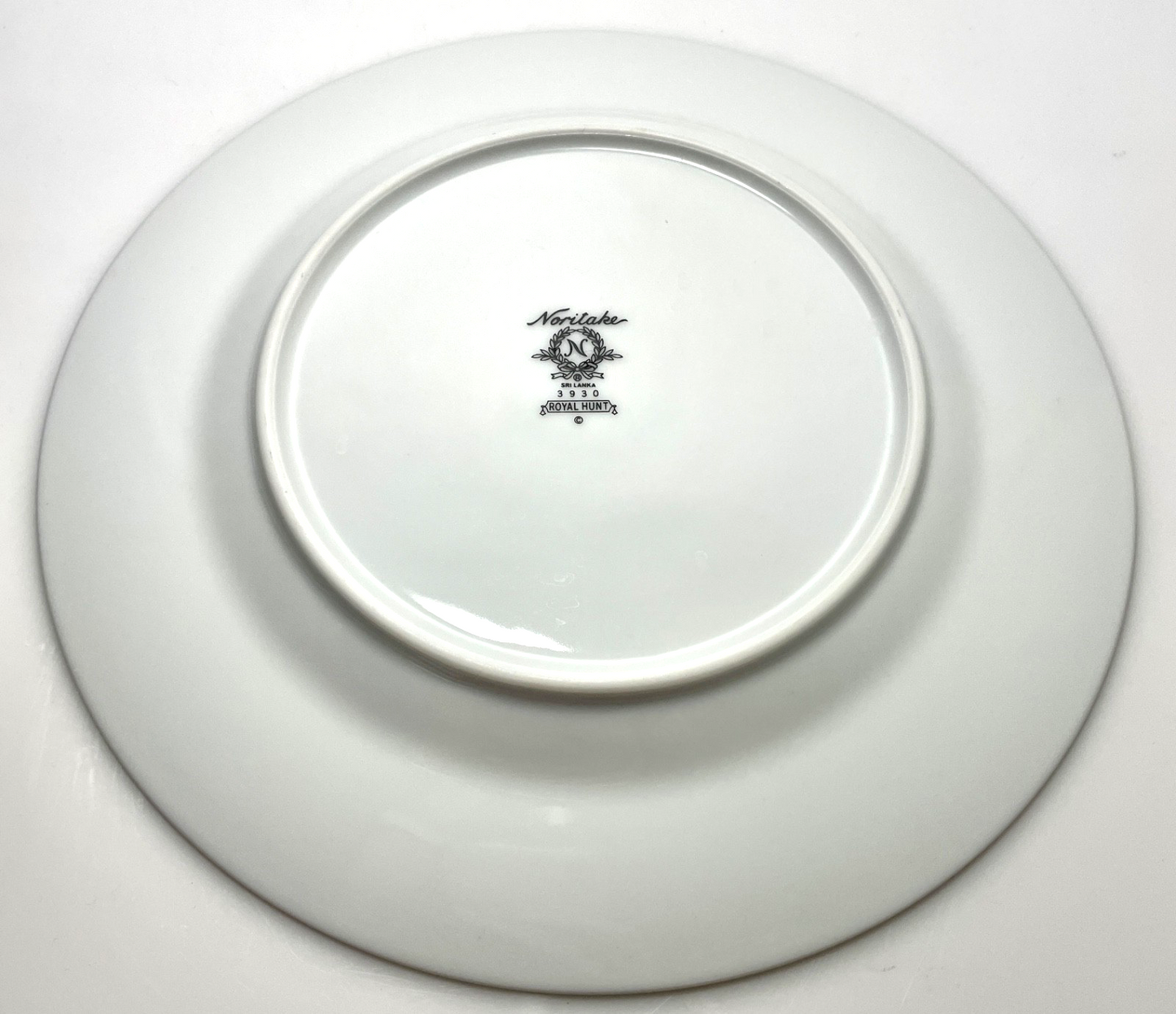 Noritake Royal Hunt Dinner Plate 10 5/8"3
