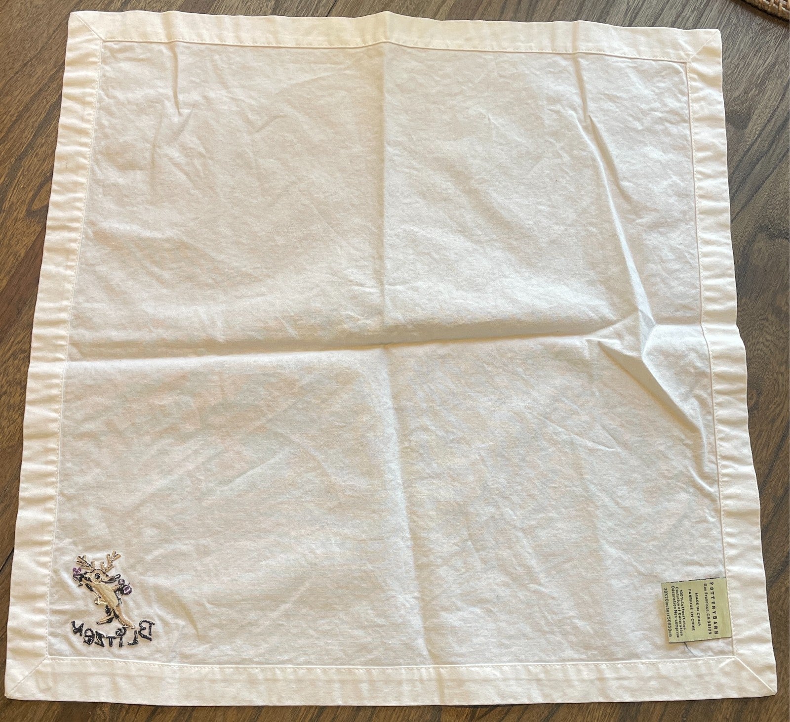 Pottery Barn Reindeer Blitzen Embroidered Cloth Napkin 20 x 202
