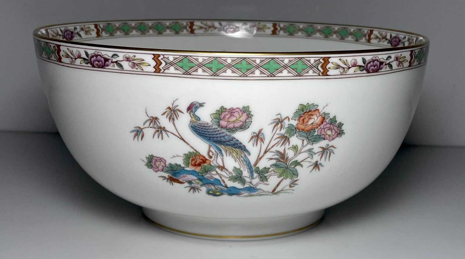 Wedgwood Kutani Crane Salad Bowl 8" Gold Trim0