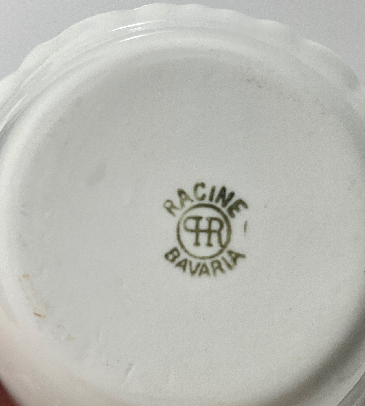 Hutschenreuther Racine Fruit Bowl 3 1/2"3