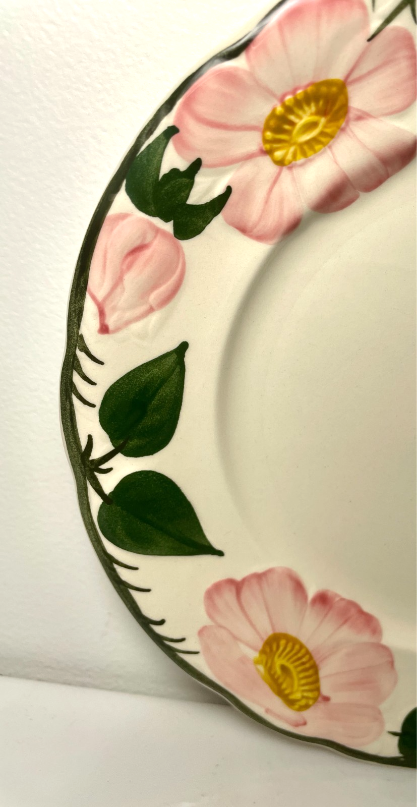 Villeroy & Boch Wild Rose Chop Plate Round Platter 12 1/4"1