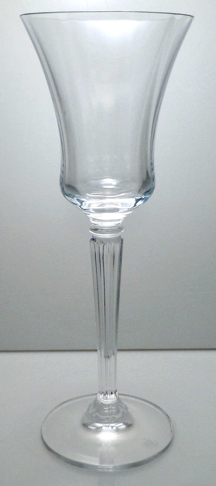 Ralph Lauren Garland Wine Glass 8 5/8"0