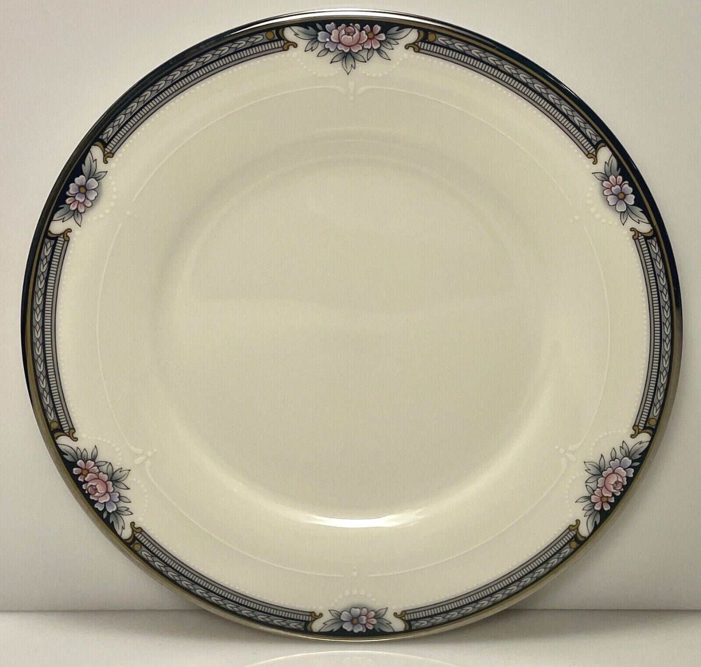 Noritake Halifax Salad Plate 8 1/4"0