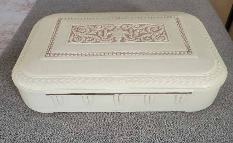 Cameo Chest of Distinction Flatware Box By The Marshall White Co5