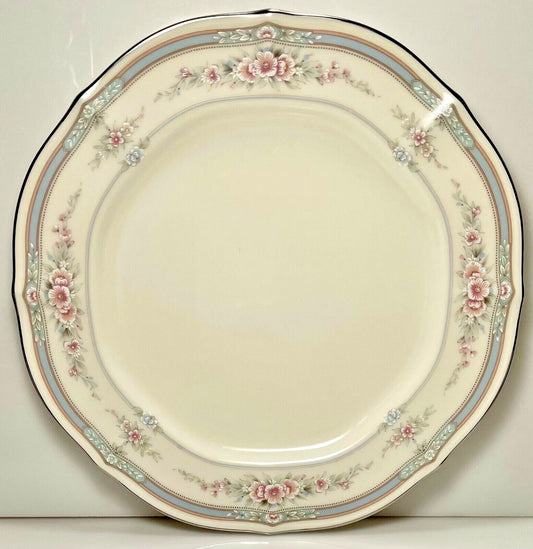 Noritake Rothschild Dinner Plate 10 1/2"0