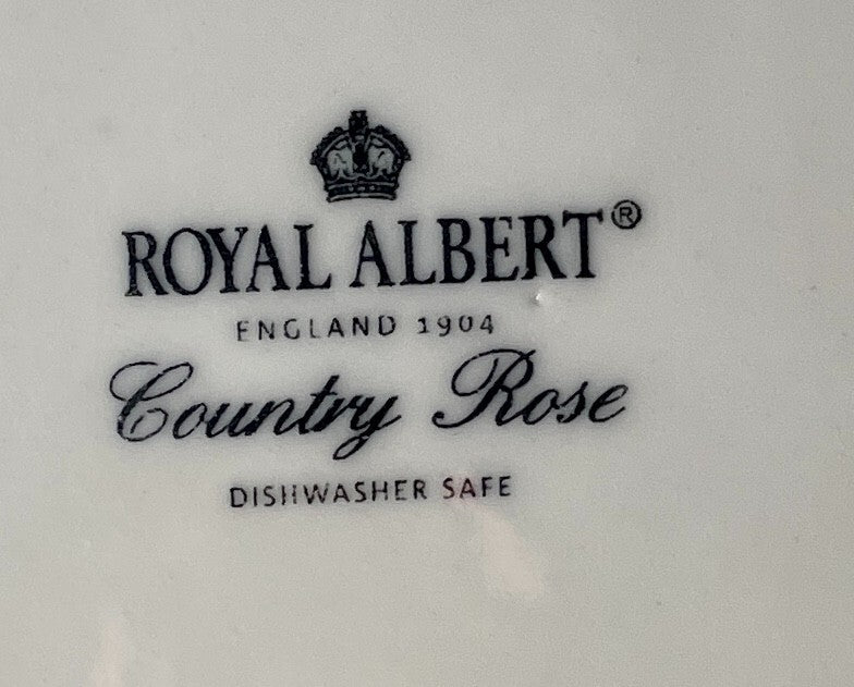 Royal Albert Country Rose Tidbit Plate 7 1/2"1