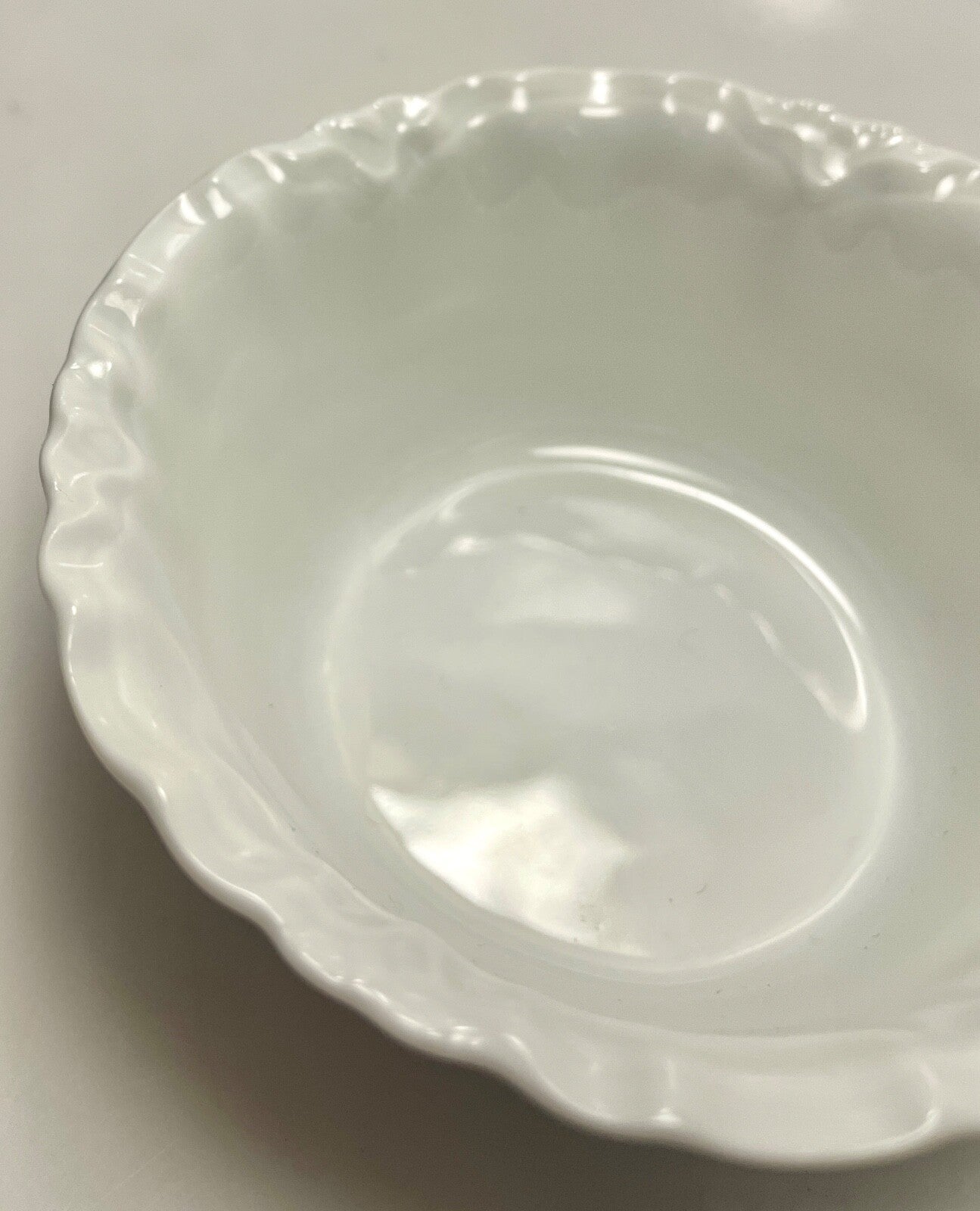 Hutschenreuther Racine Fruit Bowl 3 1/2"2