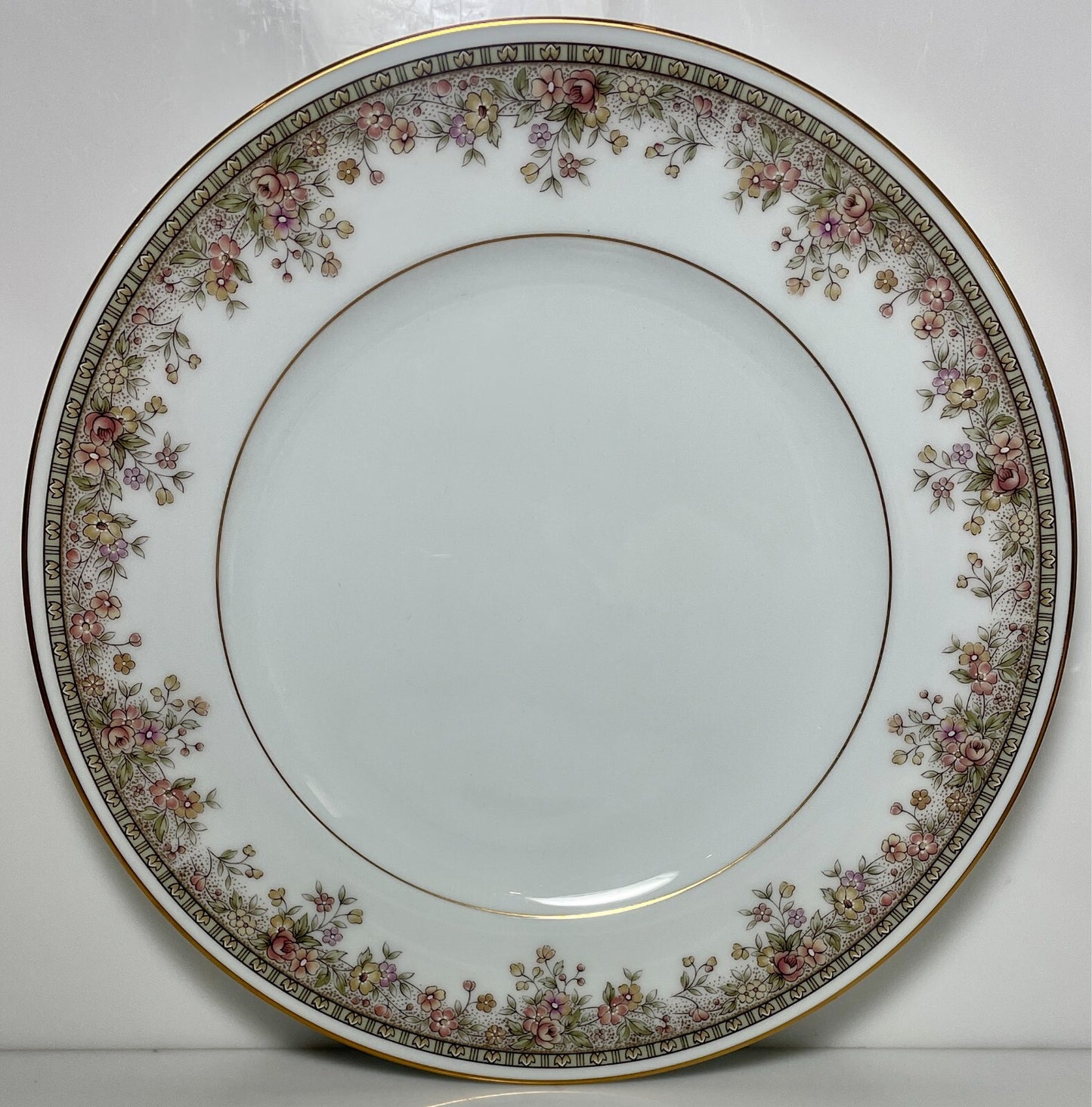 Noritake Morning Jewel Dinner Plate 10 1/2"0