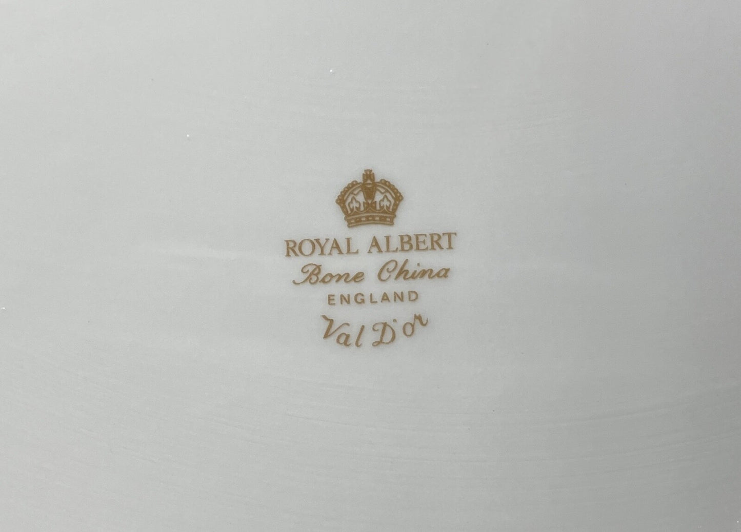 Royal Albert Val D'Or Oval Vegetable Bowl 9"1