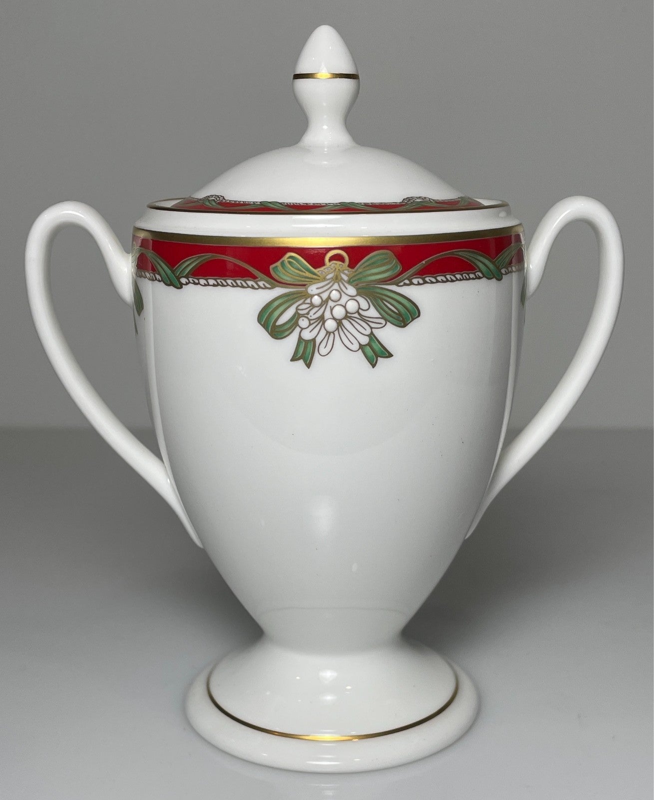 Waterford Holiday Ribbons Sugar Bowl and Lid 4 1/4"0