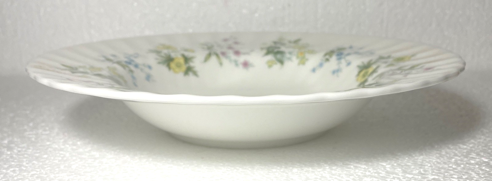 Minton Spring Valley Soup Bowl Rimmed 8 1/4"1