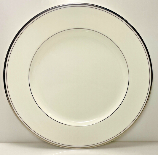 Mikasa Gothic Platinum Salad Plate 8 1/2"0