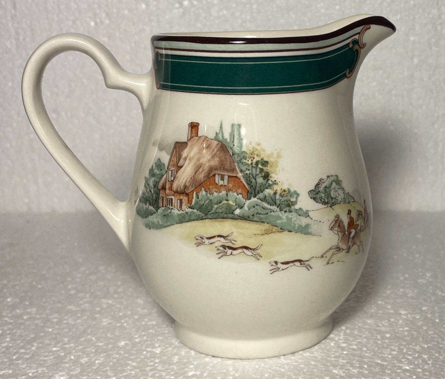 Noritake Pursuit Creamer 4 1/4" 10 Ounce0