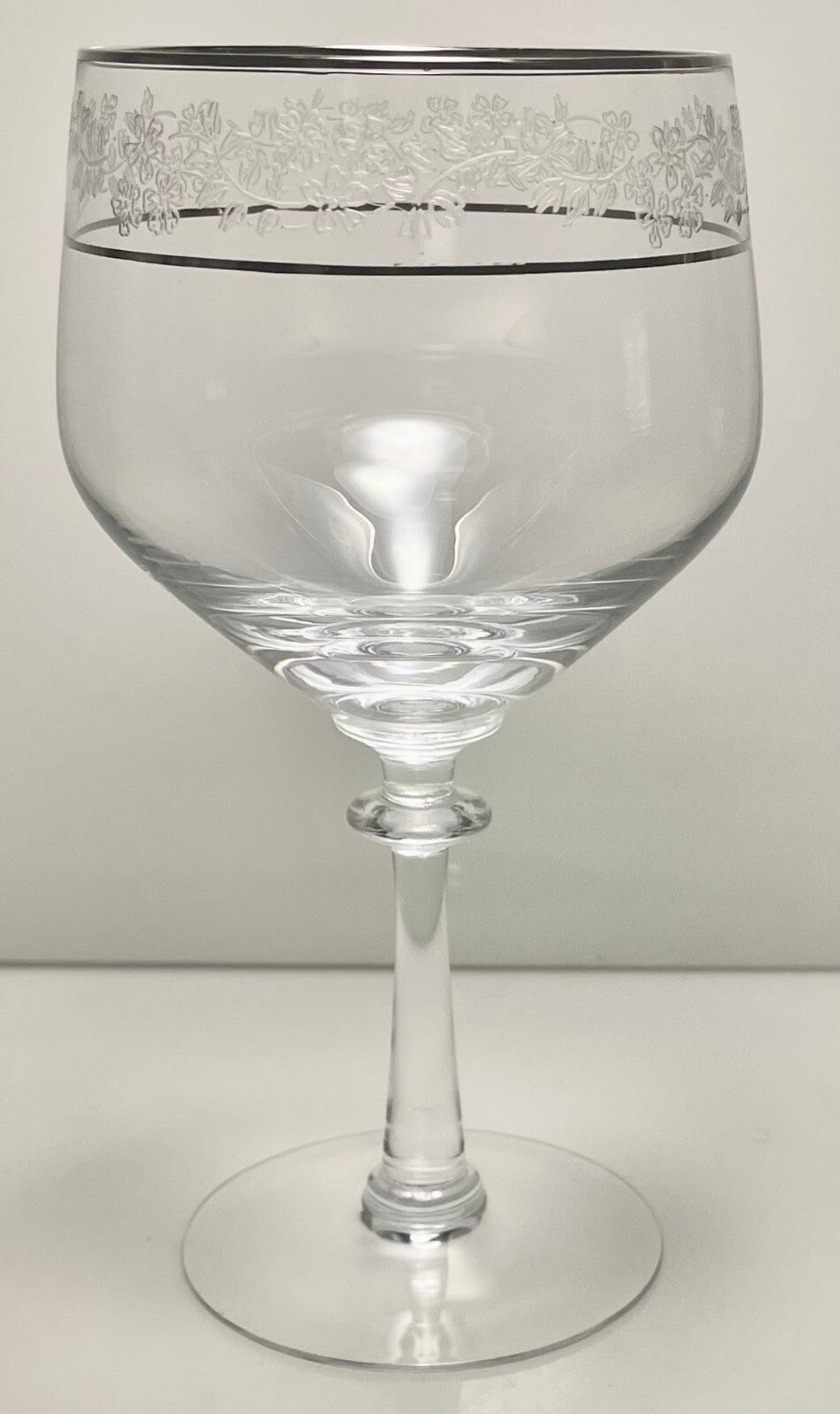 Fostoria Venise Water Goblet 7"0