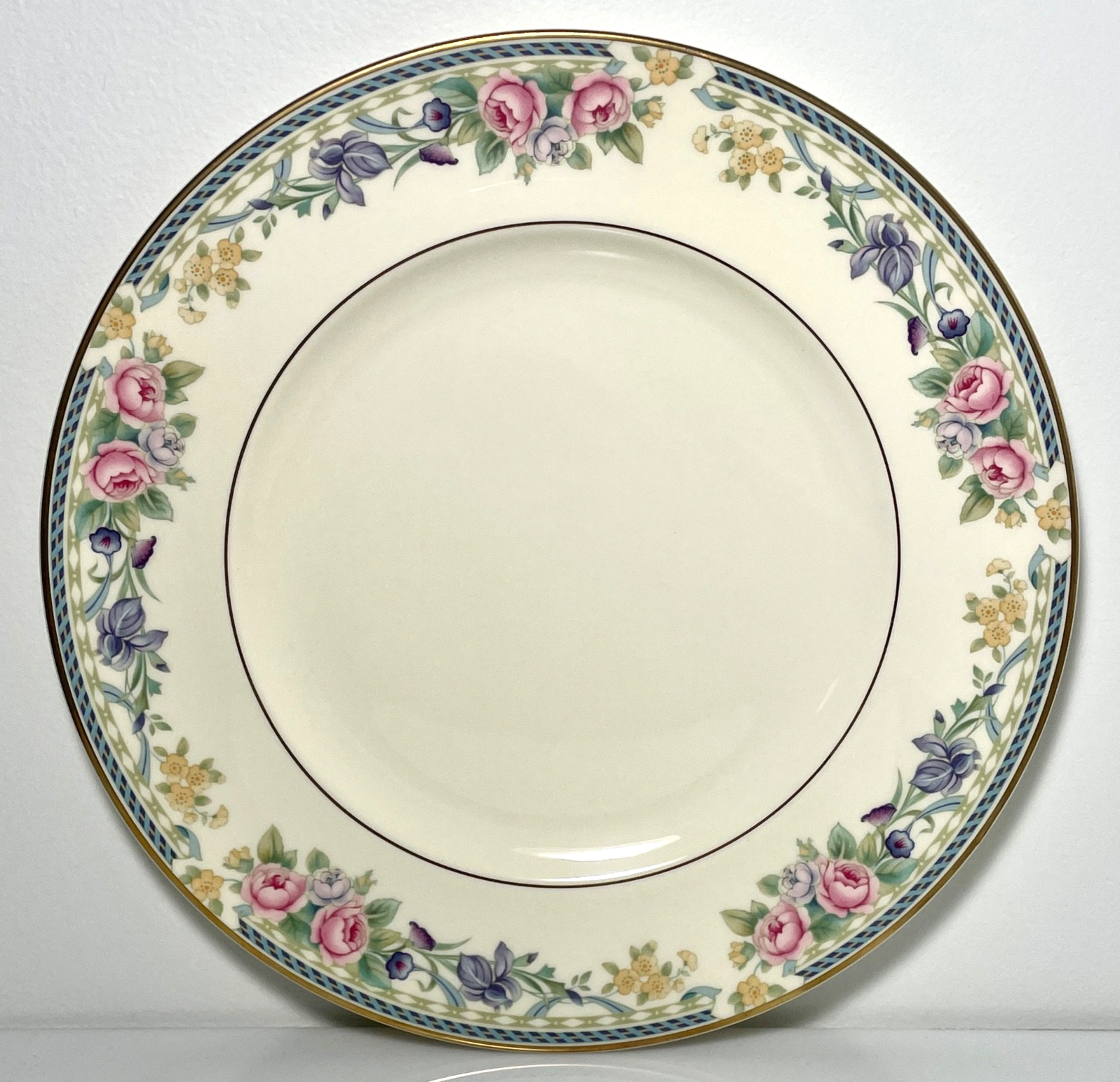 Royal Doulton Eleanor Salad Plate 8"0