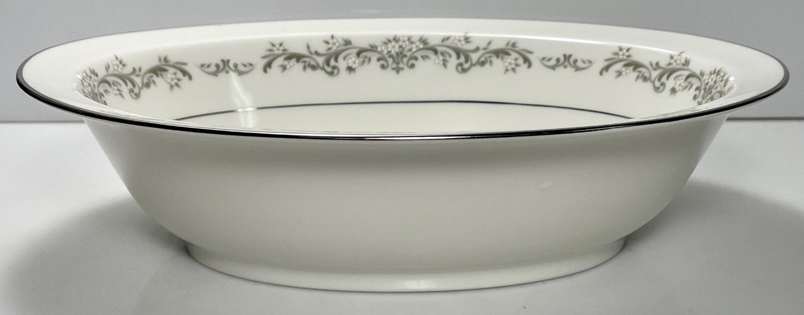 Noritake Parkridge Oval Vegetable Bowl 10 1/8"0