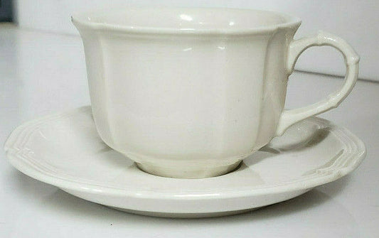 Villeroy & Boch Manoir Flat Cup and Saucer0