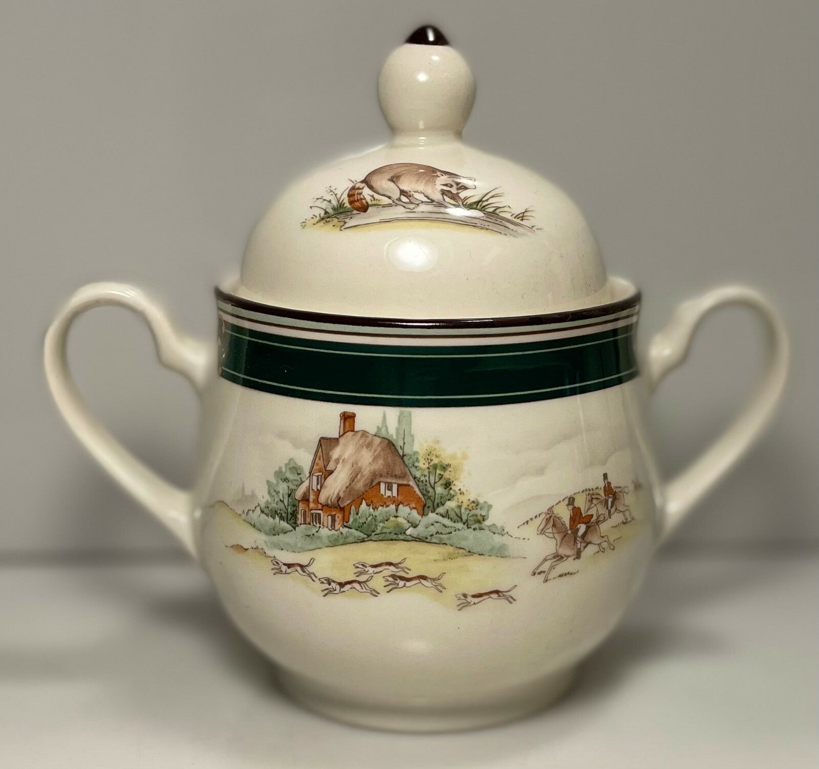 https://i.ebayimg.com/00/s/MTUwMlgxNjAw/z/l1cAAOSwnfBg-cup/$_57.JPG