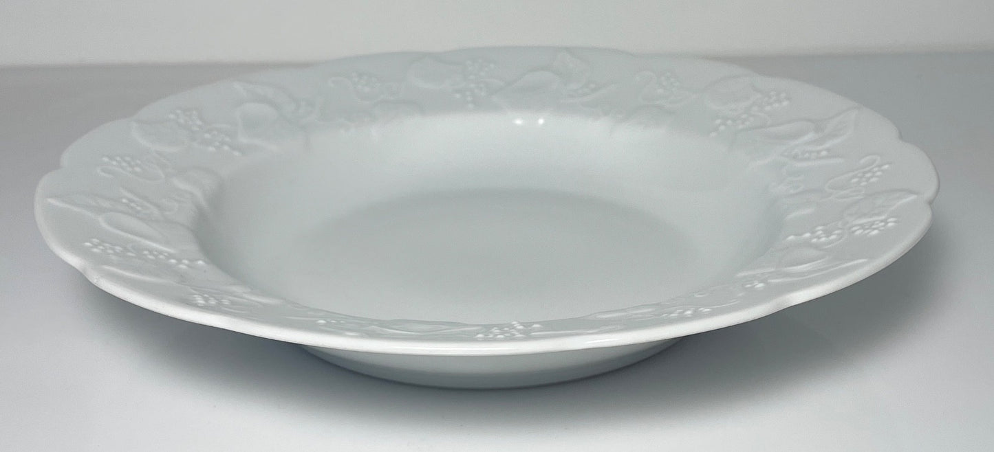 Dansk Ivy Rimmed Soup Bowl 8 3/4"1