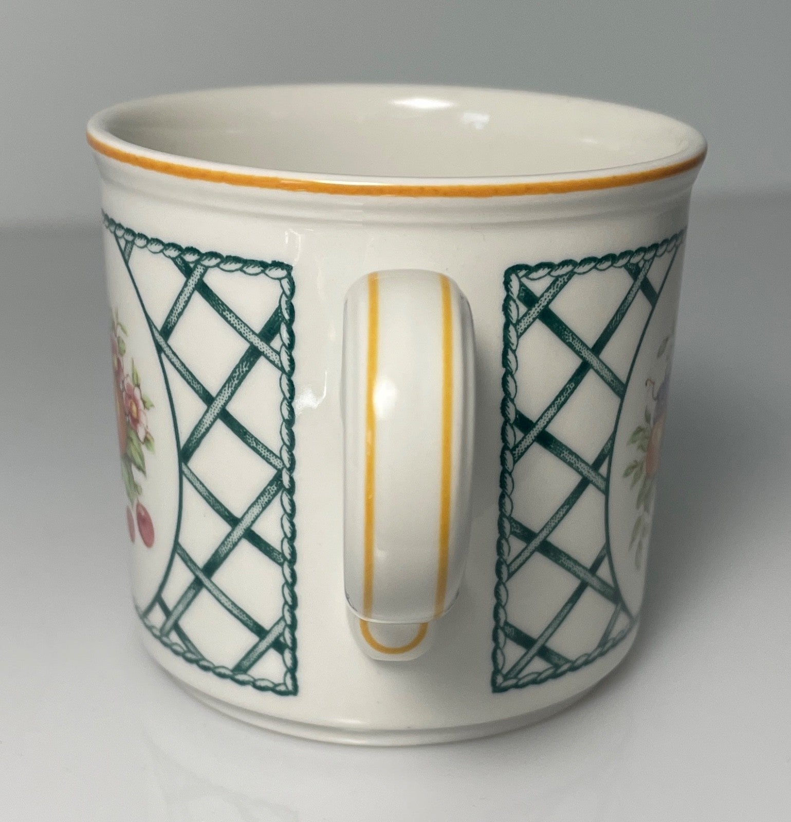 Villeroy & Boch Basket Cup  3"1
