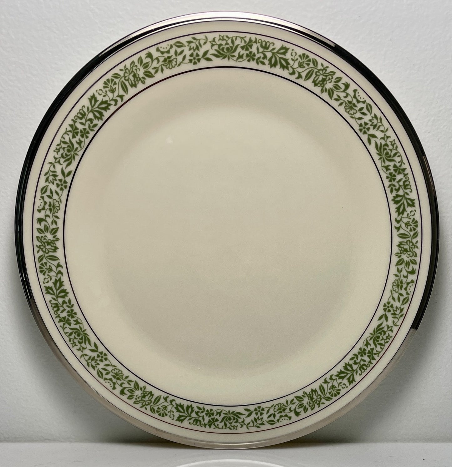 Lenox Memoir Salad Plate 8 1/4"0