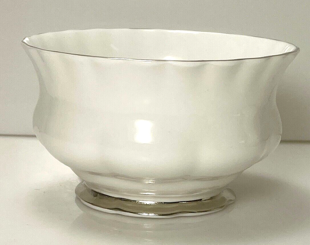 Royal Albert Chantilly Platinum Mini Sugar Bowl 2 1/8"0