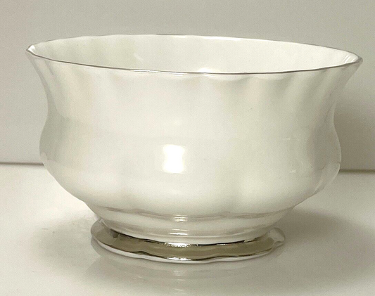 Royal Albert Chantilly Platinum Mini Sugar Bowl 2 1/8"0