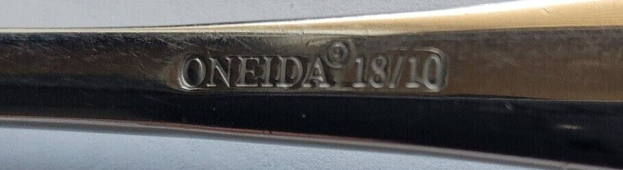 Oneida Satin Garnet Knife 9 5/8" Stainless 18/10 Flatware2