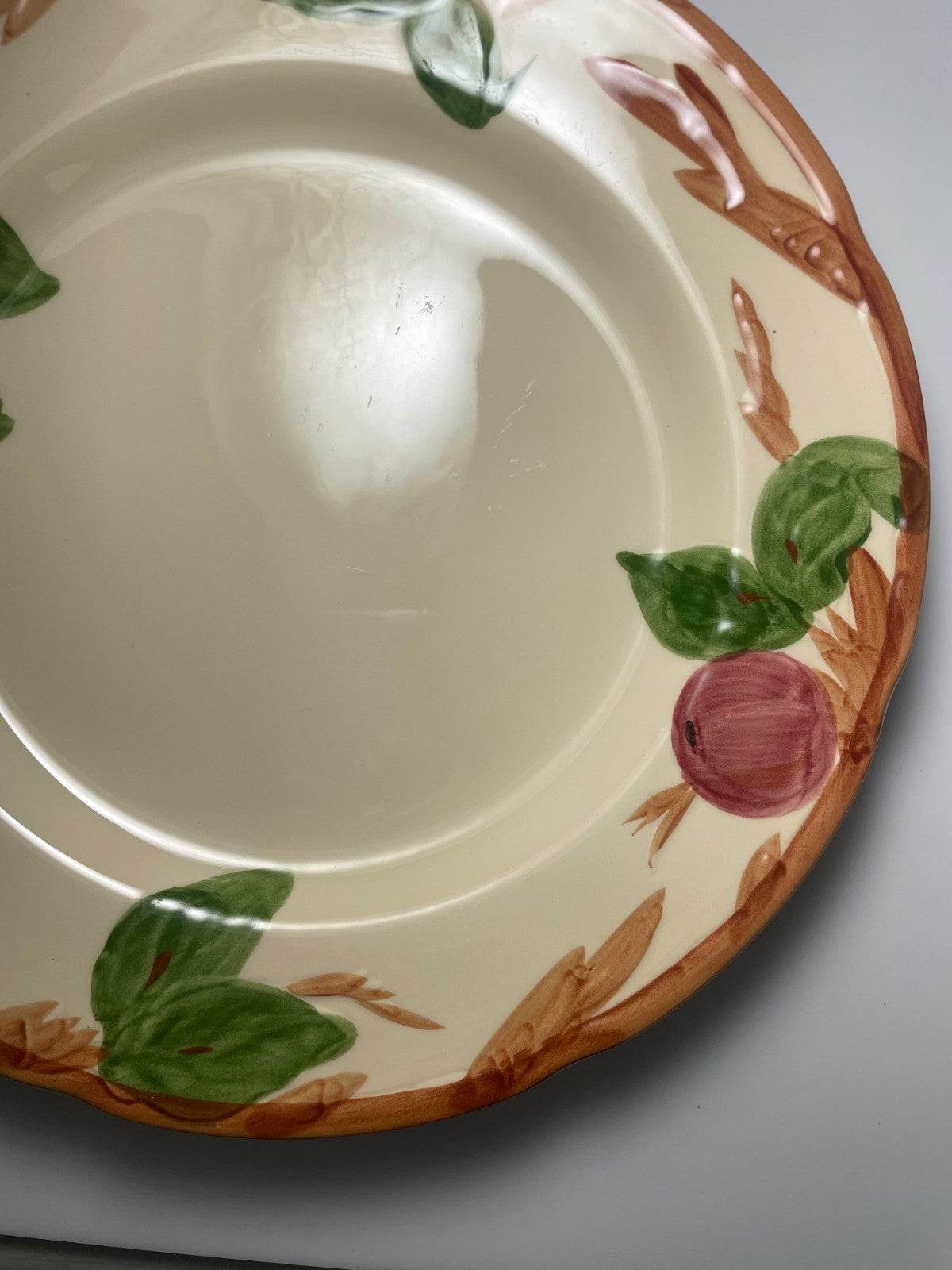 Franciscan Apple Dinner Plate 10 3/4" England1