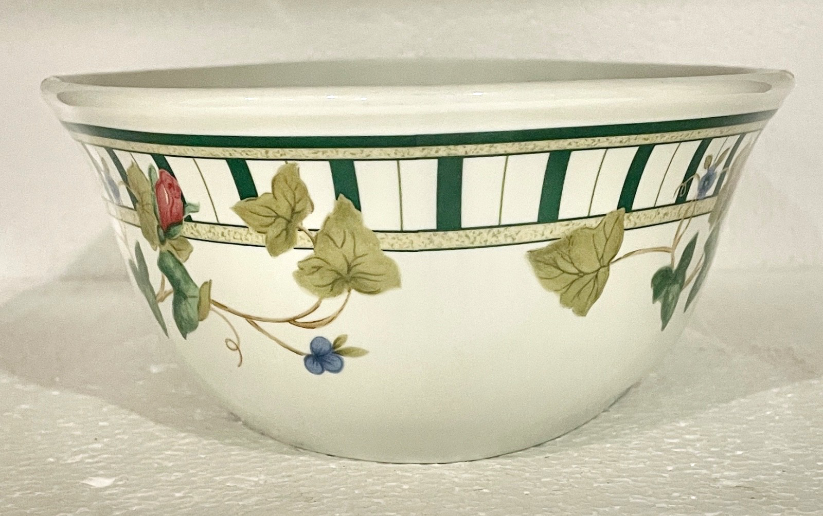 Lenox Summer Terrace Oval Vegetable Bowl 9 7/8"1