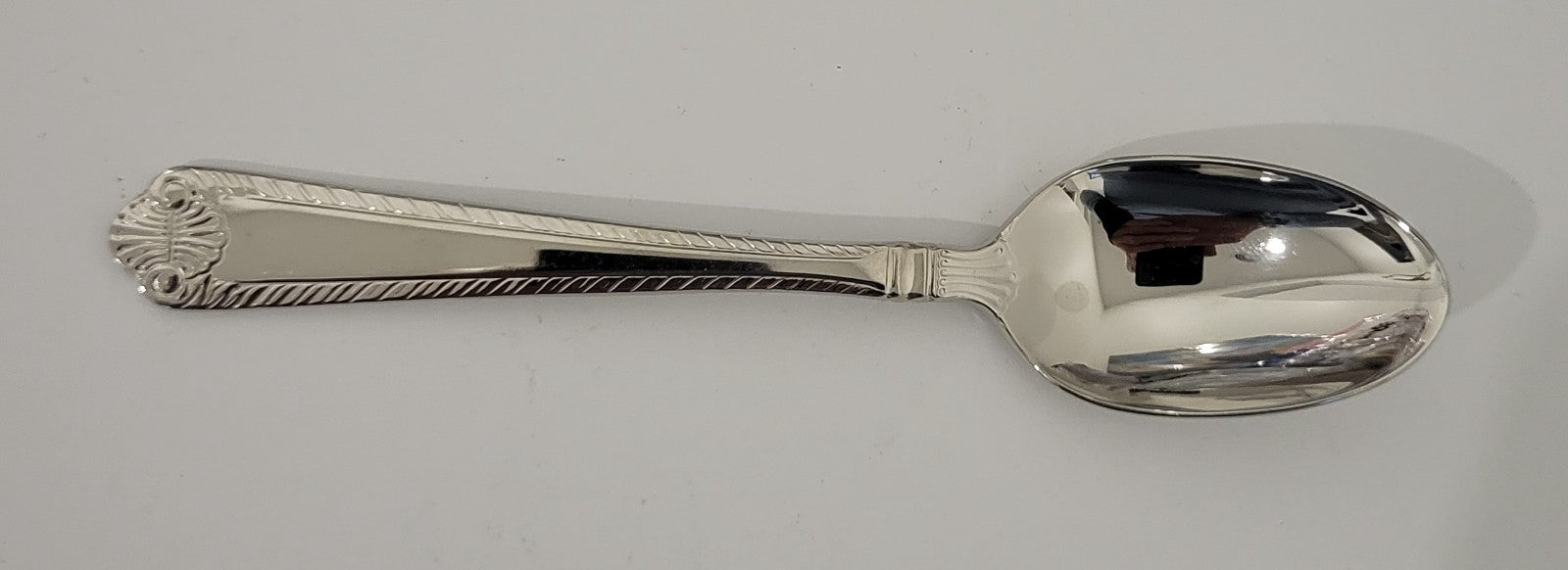 https://i.ebayimg.com/00/s/NTgyWDE2MDA=/z/yMUAAeSw2Cpp4f8M/$_57.JPG