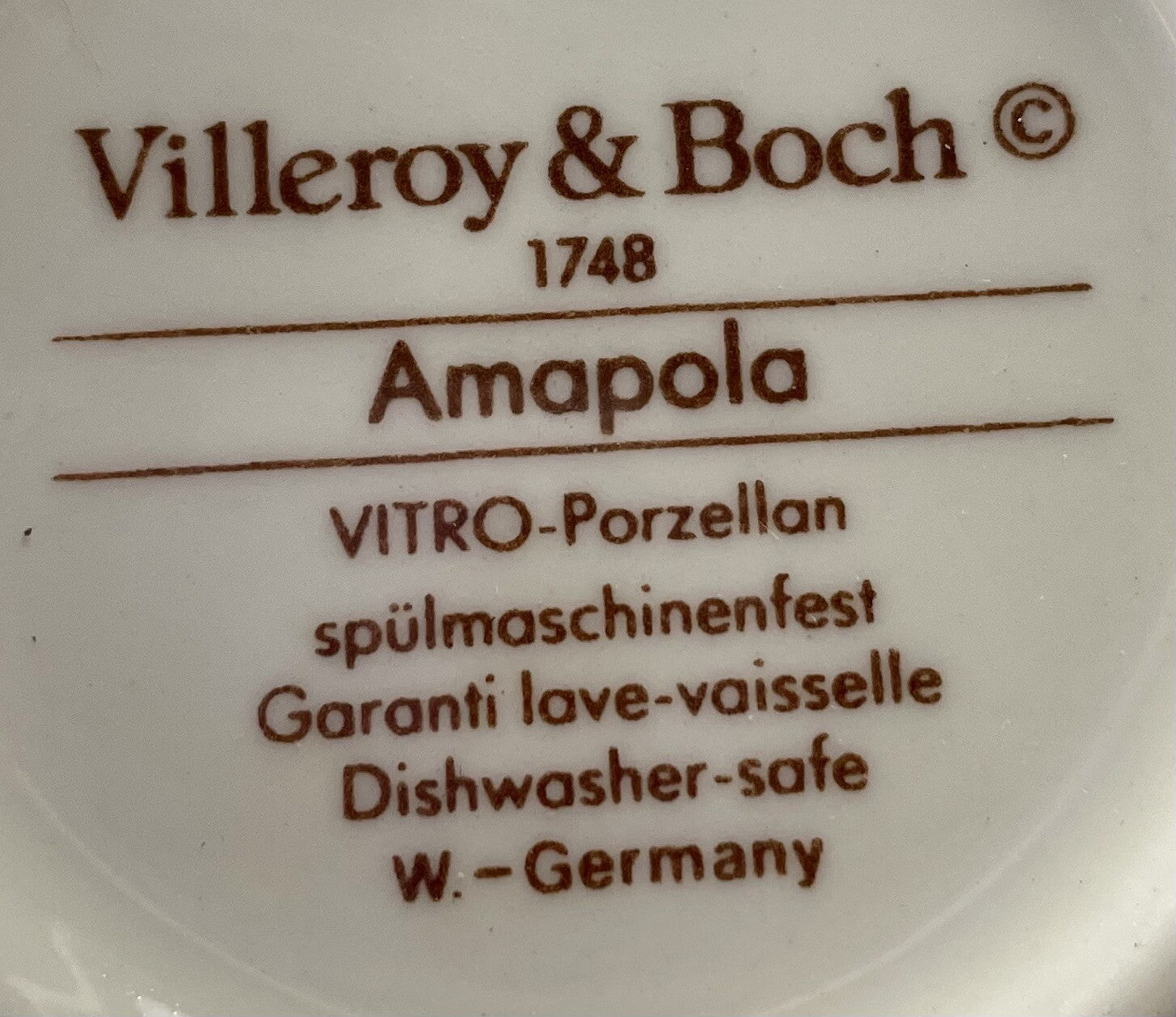 Villeroy & Boch Amapola Mug 3 1/2"2