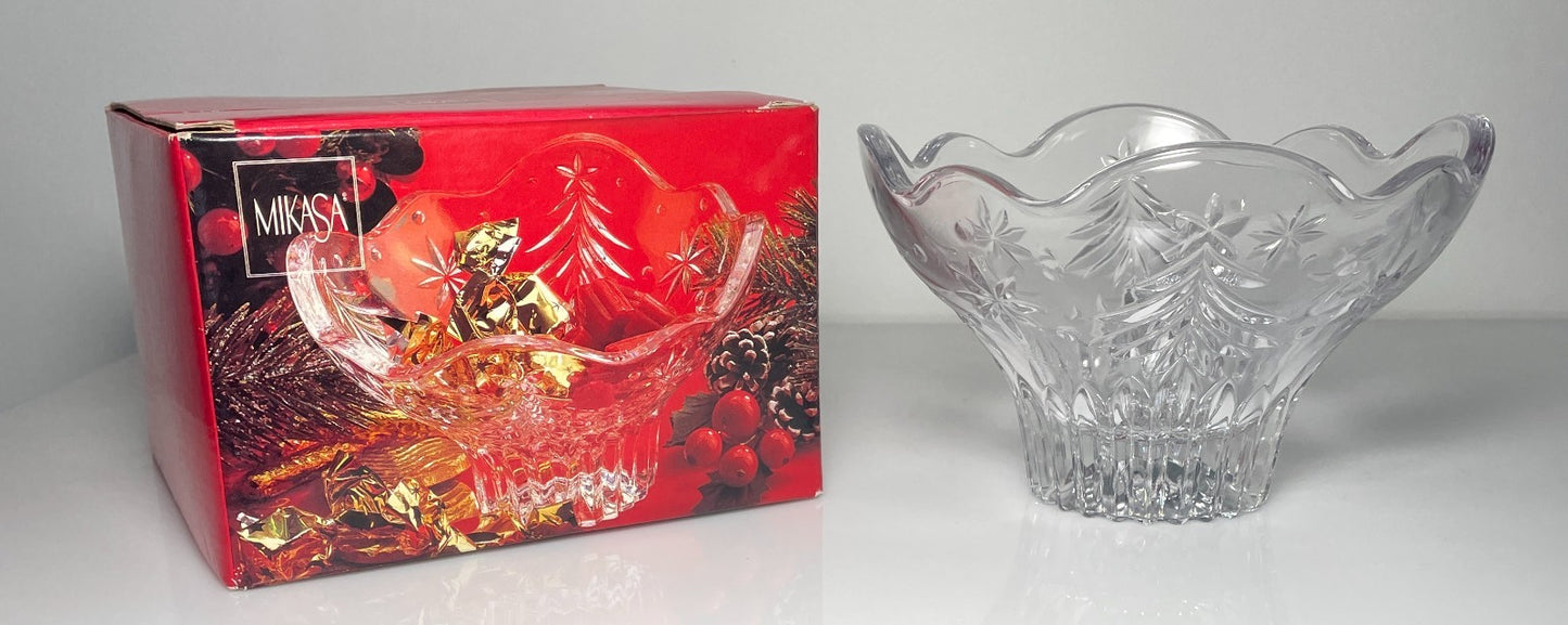 Mikasa Christmas Night Footed Bowl 6"0